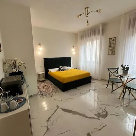 Central Home Cagliari アパート *