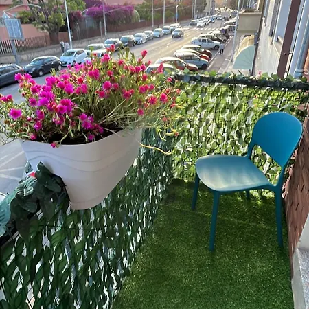 Central Home Cagliari Lägenhet